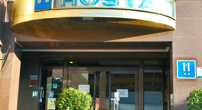 Hostal Valdepenas By Bossh Hotels Exterior photo